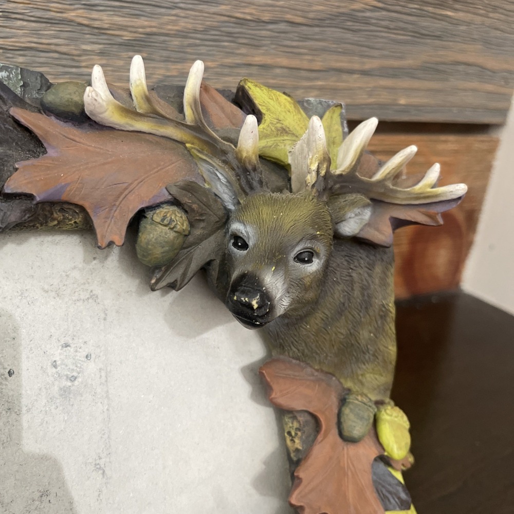 Rustic Cabin Style Photo Frame 3.5" x 5" Buck 3D Free Standing Ceramic Realism - Picture 2 of 16